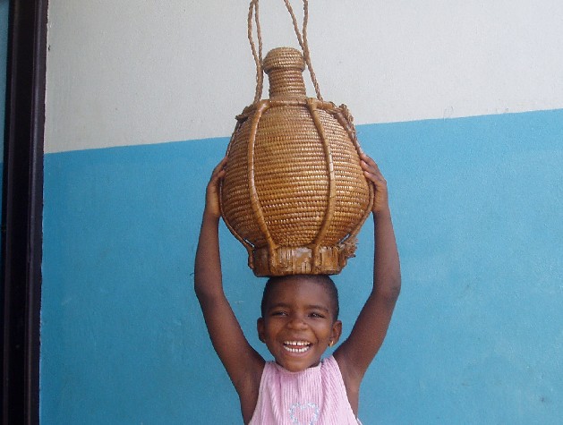 Child and Jug (photo Njei M.T.)