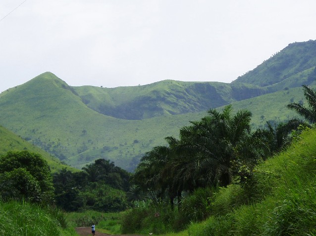 Lake Oshen crater (Photo Njei, M. T)