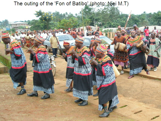 Outing of the Fon of Batibo (photo:Njei M.T)
